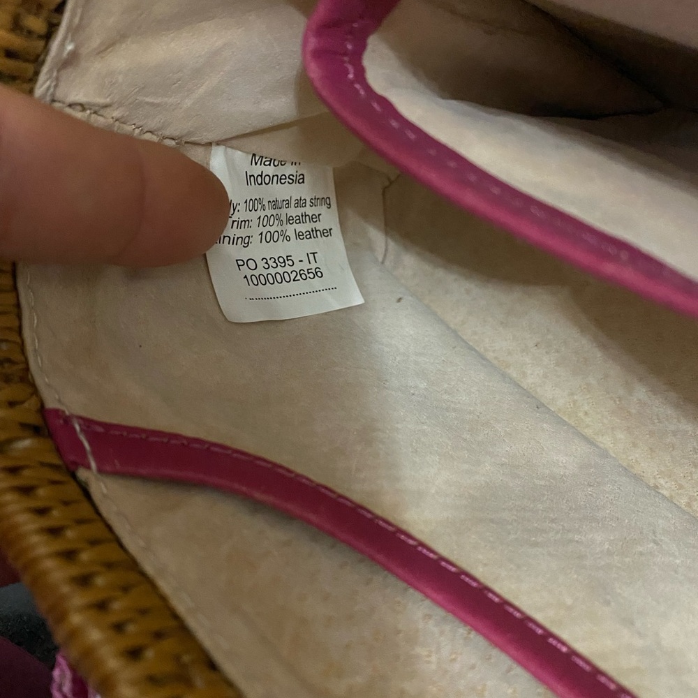 Elliott Lucca Tan Woven Shoulder Bag - Picture 7 of 9